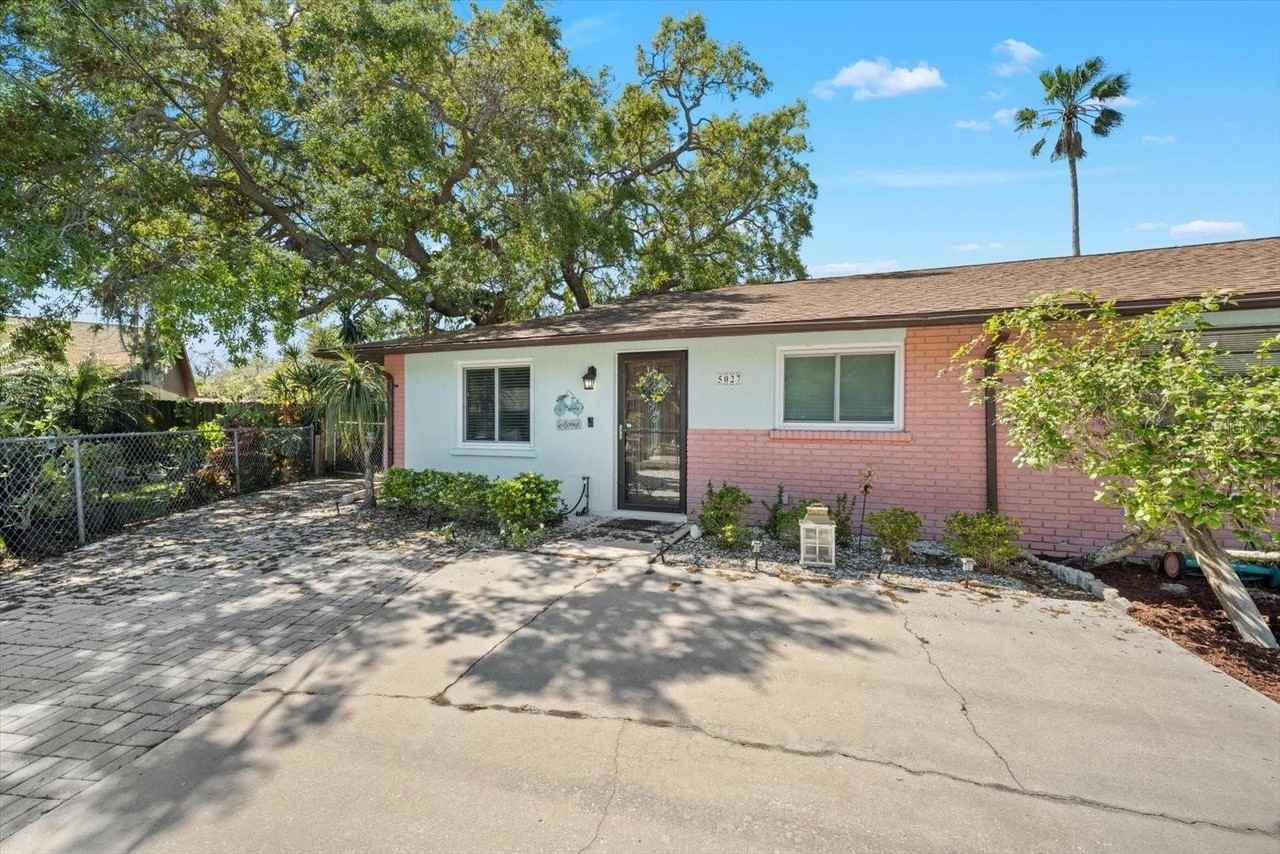 5027 31st St W - Photo 3 of 46