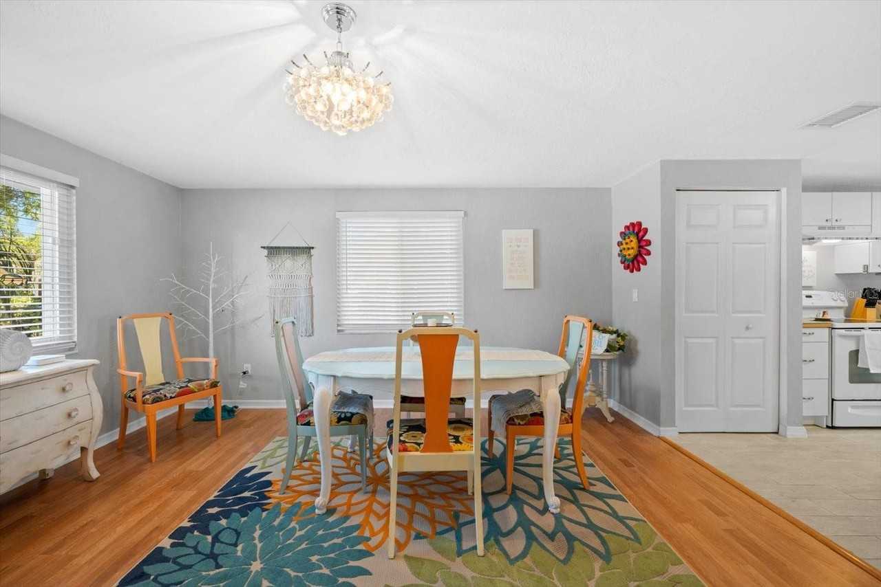 5027 31st St W - Photo 6 of 46