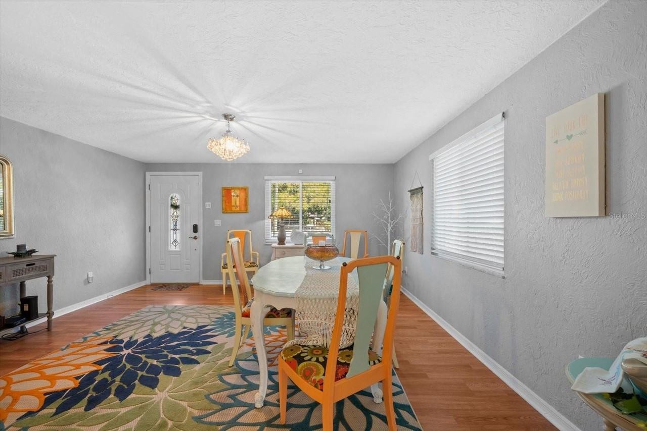 5027 31st St W - Photo 7 of 46