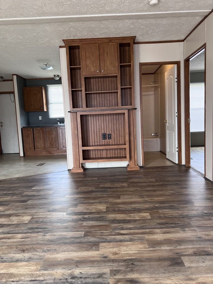 89 Boardwalk Circle - Photo 2 of 22