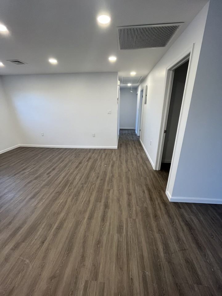 67 Balsam Pl - Photo 2 of 15