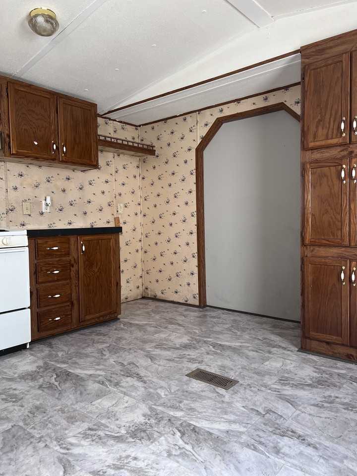 525 Reams Lane - Photo 3 of 15