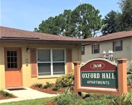 Oxford Hall Apartments - Photo 1 of 1