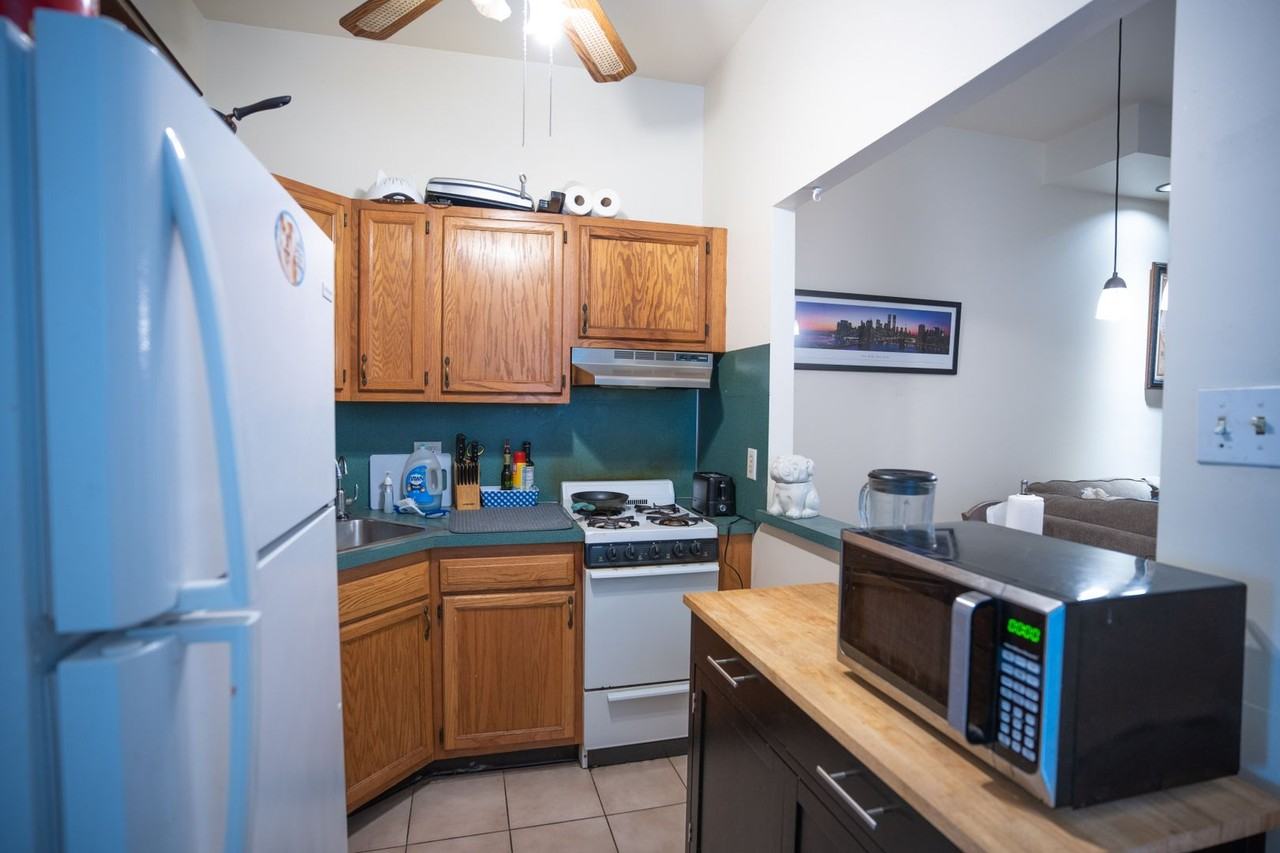 2119 S 13th St - Photo 6 of 15
