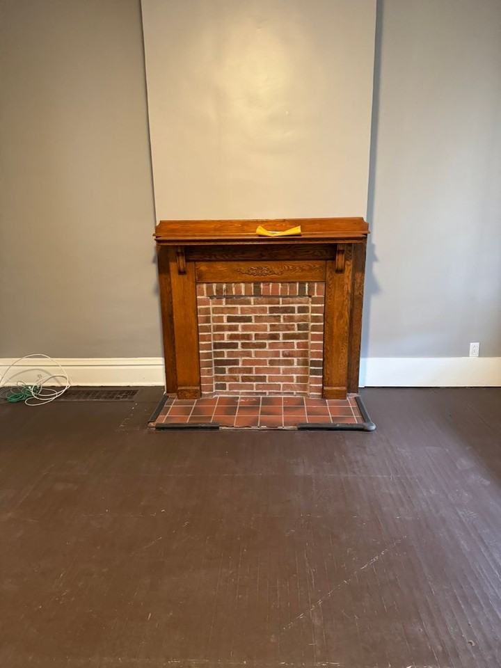 449 Reinhard Ave - Photo 4 of 14