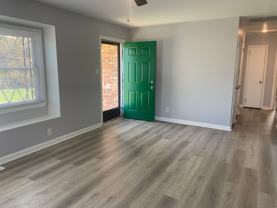 Adorable 1 bedroom 1 bath condo with garag - House Rental in Greensboro,  NC