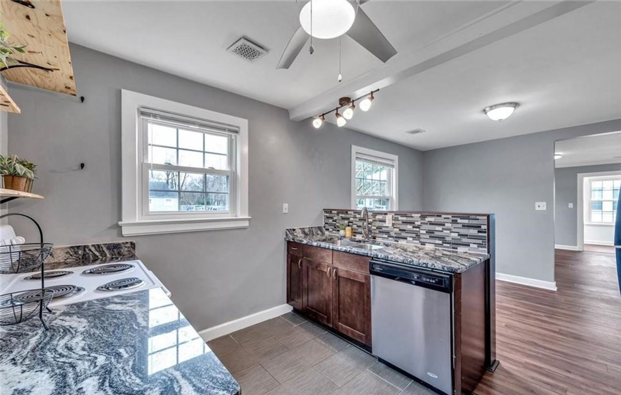 4 Howard Ct - Photo 6 of 26