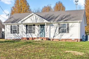 152 Monarch Ln - Photo 1 of 1