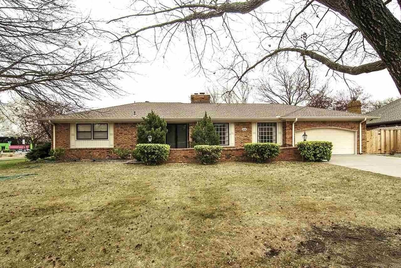 244 N Live Oak Ln - Photo 2 of 31