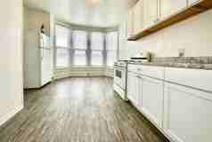 208 S Webster Ave - Complex - Photo 1 of 1