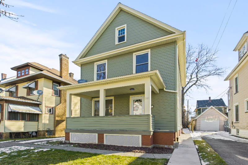 260 Sherwood Ave - Photo 3 of 38