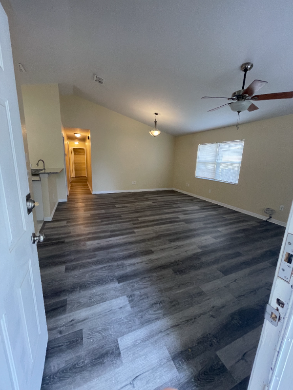 2704 East 19th Avenue - Photo 4 of 19