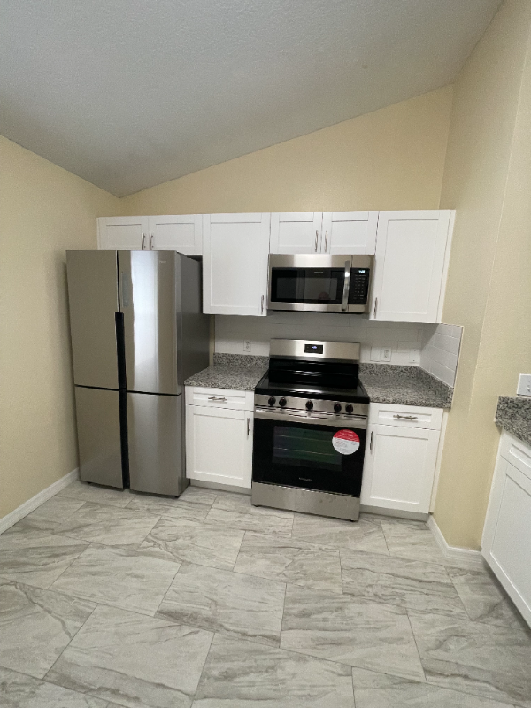 2704 East 19th Avenue - Photo 7 of 19