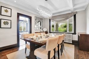 featured image of 552 Queen Elizabeth Driveway