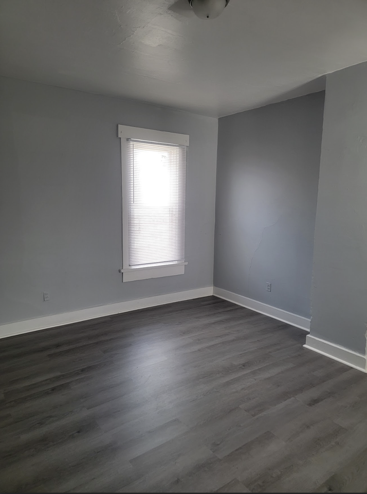 502 Hart St #504 - Photo 6 of 20