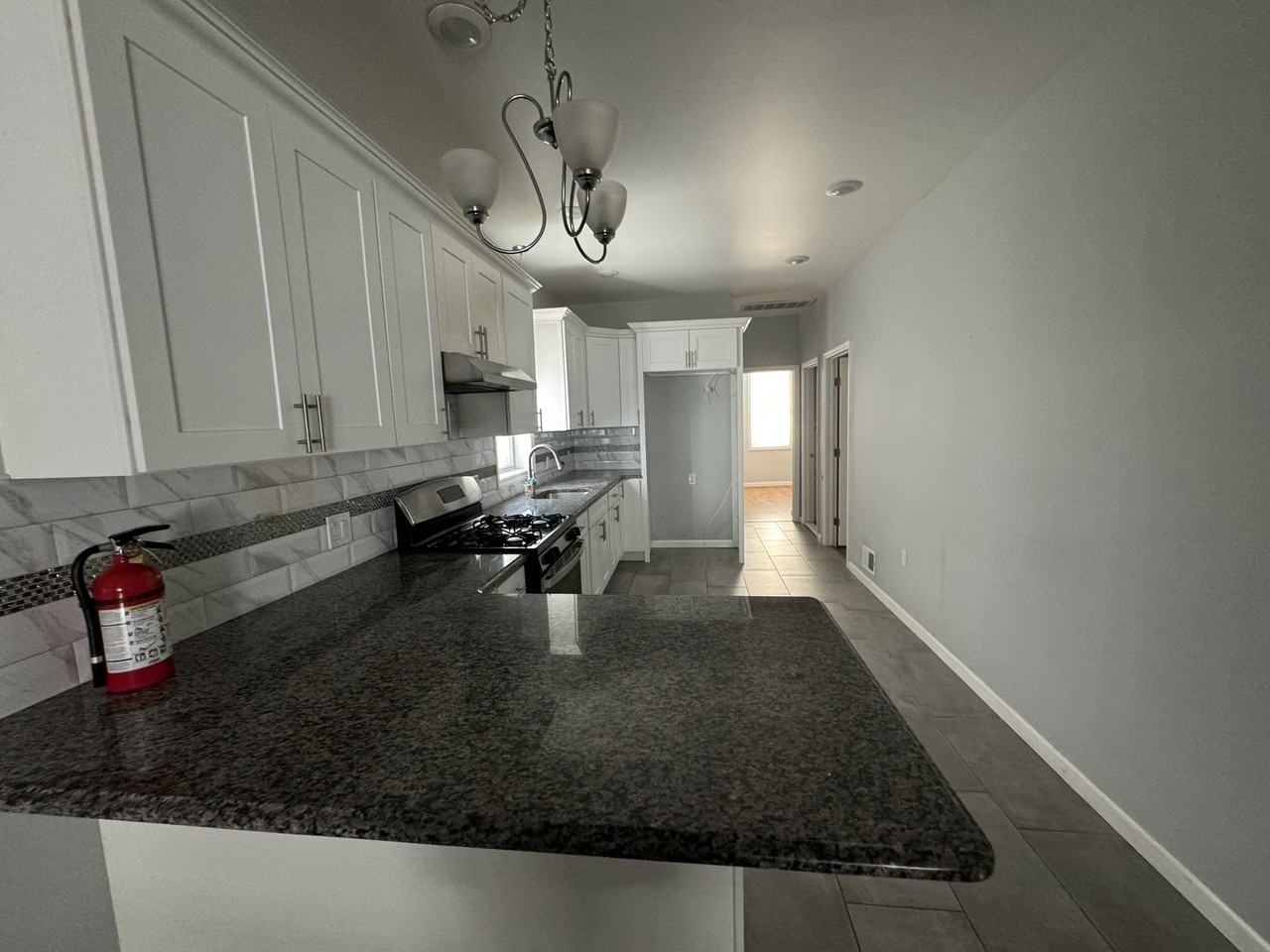 53 Center St - Photo 2 of 28