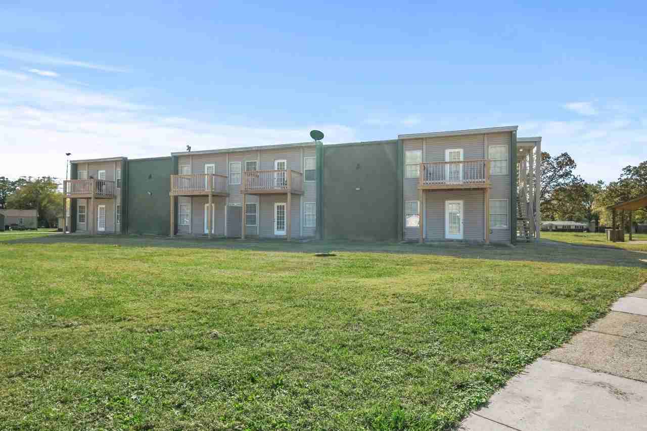 The Landings at Red Rock – Upgraded or Classic Pet - Photo 4 of 28