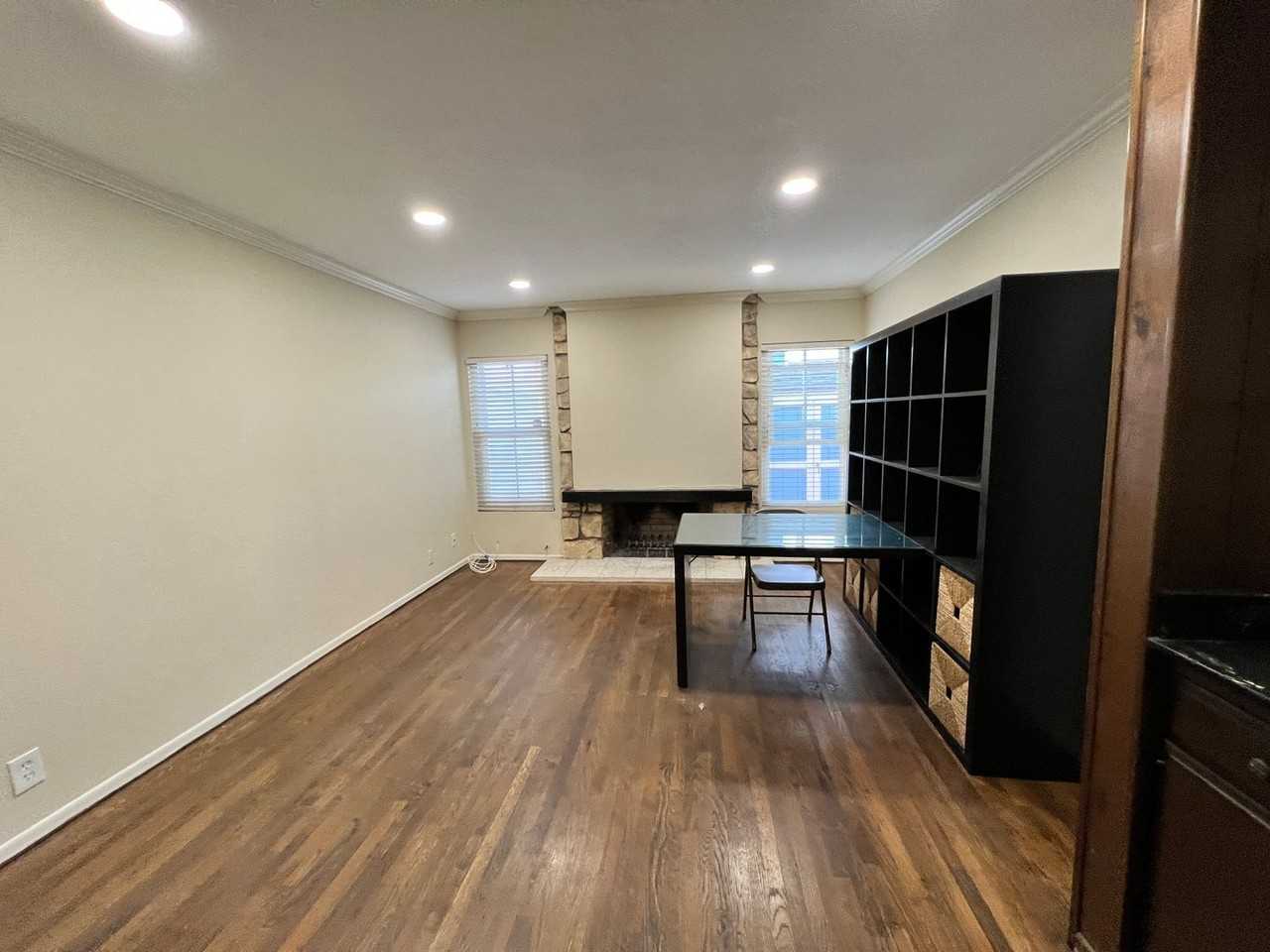 8191 Whitburn Cir - Photo 5 of 50