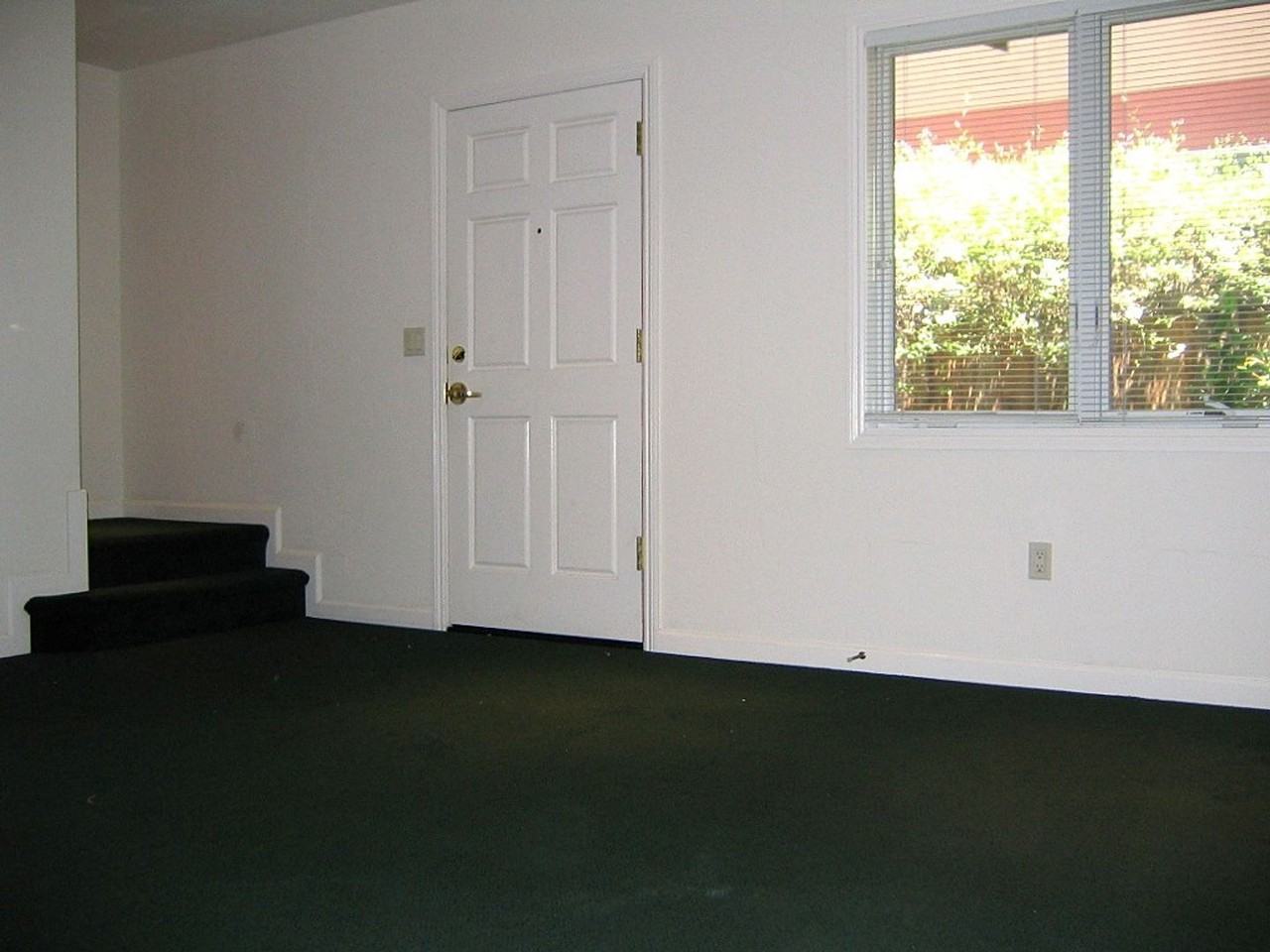 2175 Dwight Way #4 - Photo 3 of 10