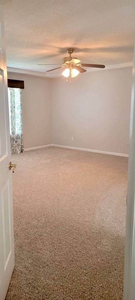 106 Plantation Oaks Dr - Photo 6 of 29