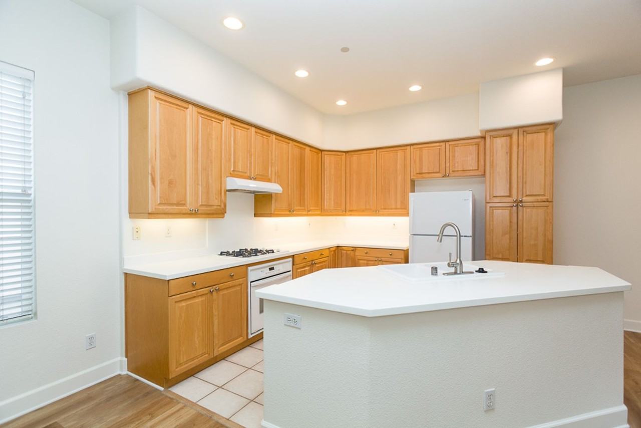 835 Tranquility Pl - Photo 6 of 28