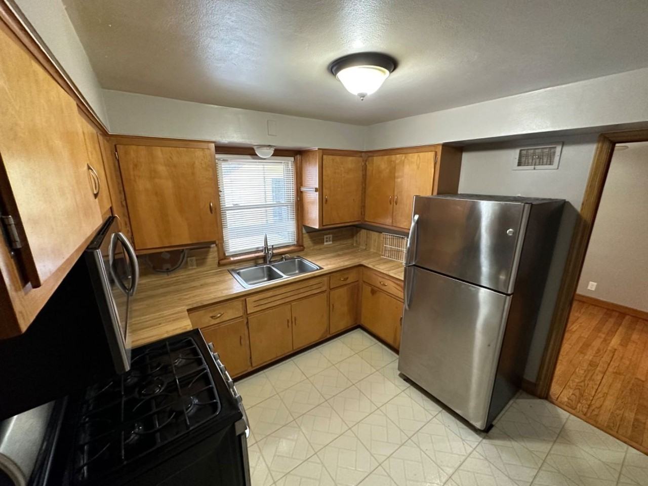 2731 N. 88th Street - Duplex - Photo 2 of 6