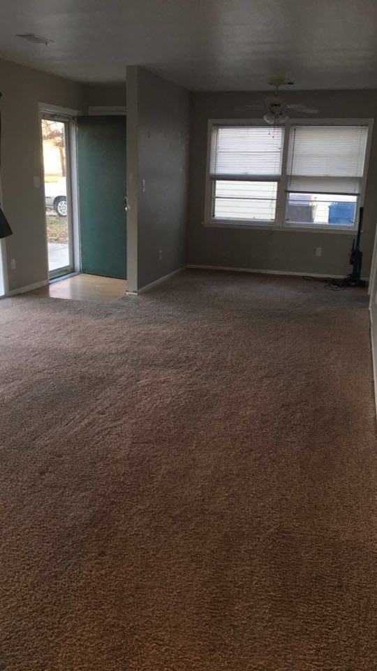 1503 Cambridge Dr - Photo 2 of 13