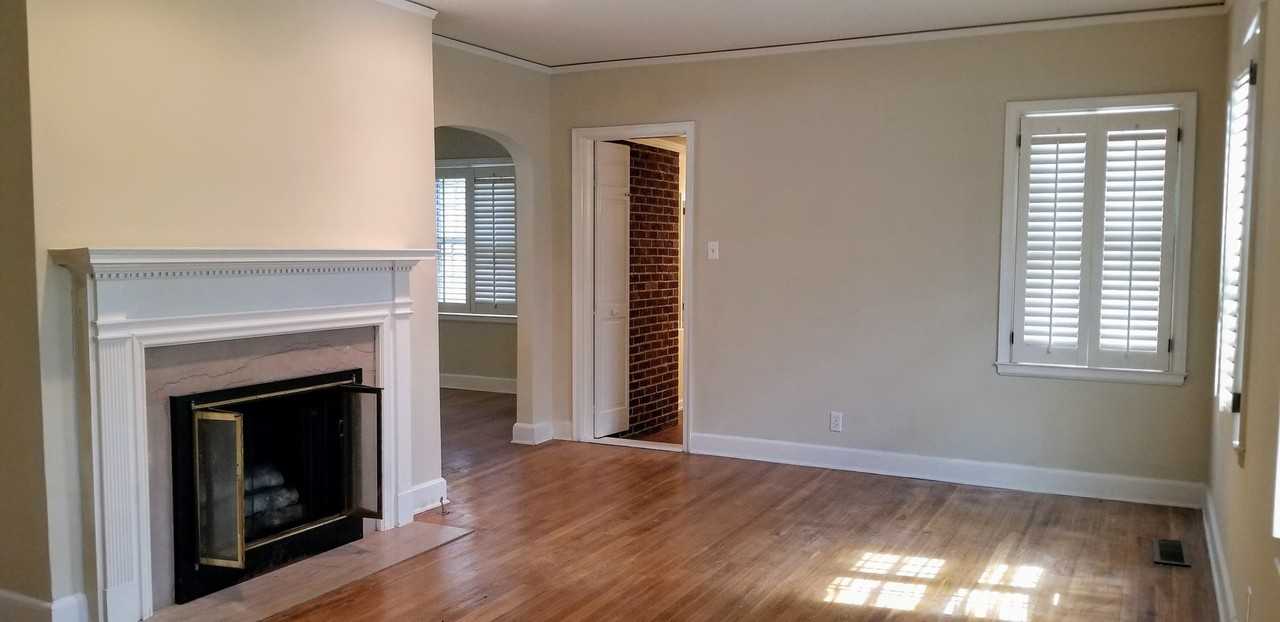 1992 N Decatur Rd Ne - Photo 2 of 7