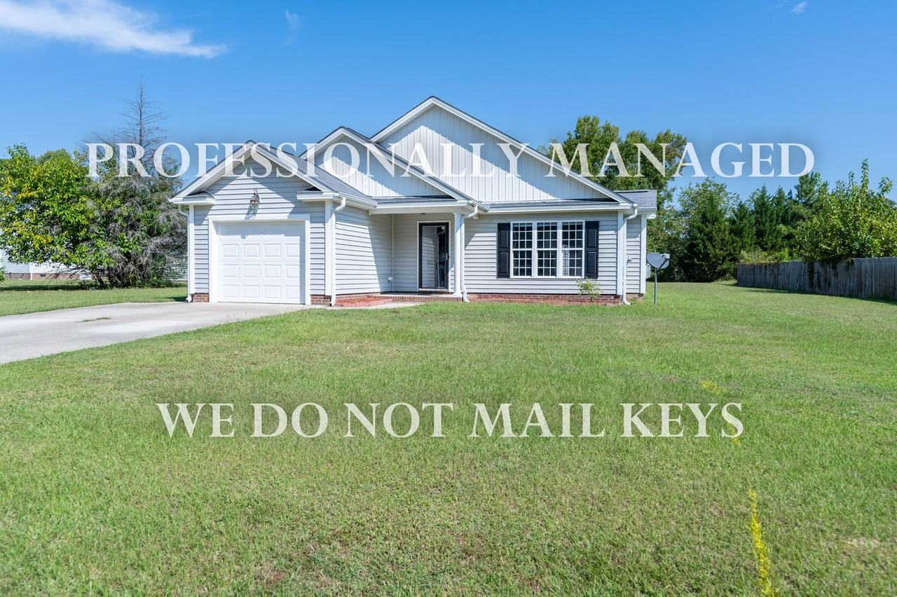 203 Saint Annes Rd - Photo 2 of 24