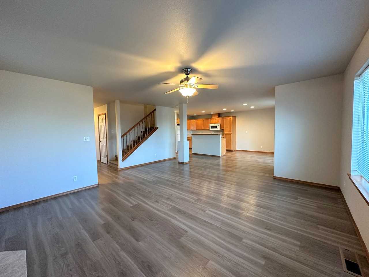 3706 W 19th Ct - Photo 2 of 27