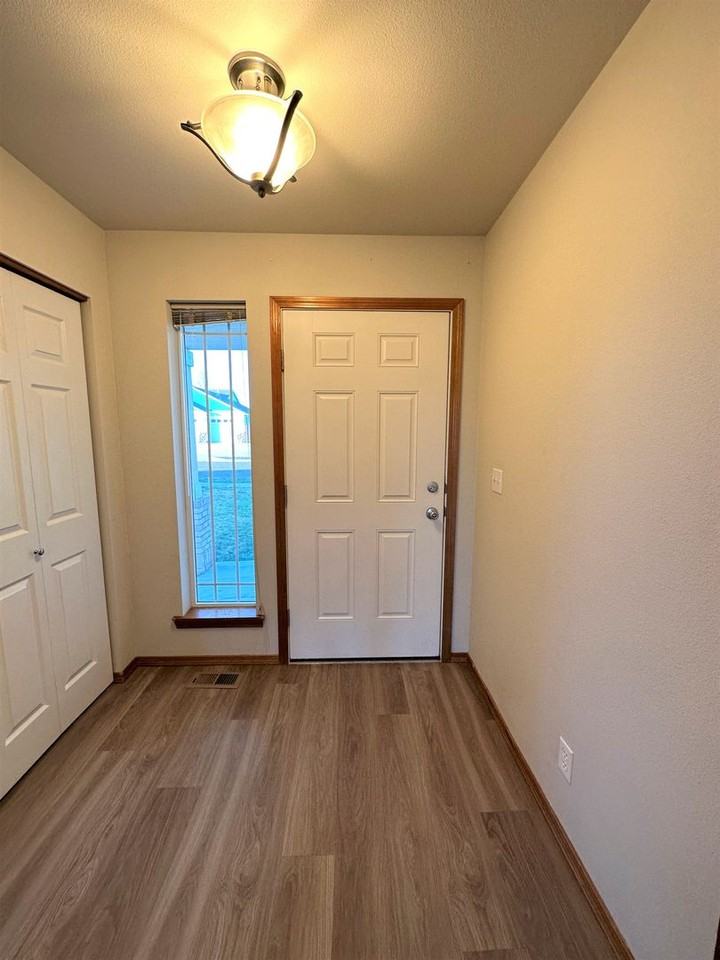 3706 W 19th Ct - Photo 6 of 27