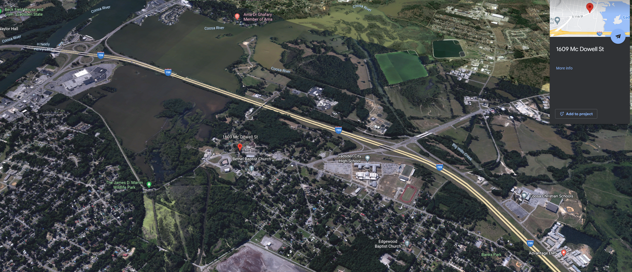 1609 McDowell - Photo 2 of 5