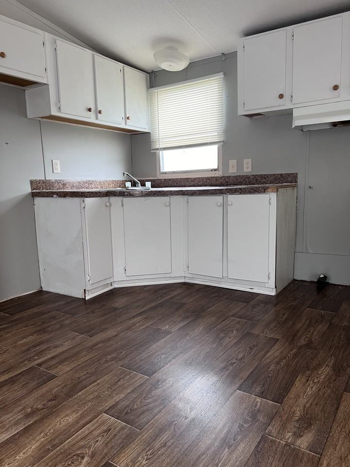 94 Boardwalk Circle - Photo 3 of 18