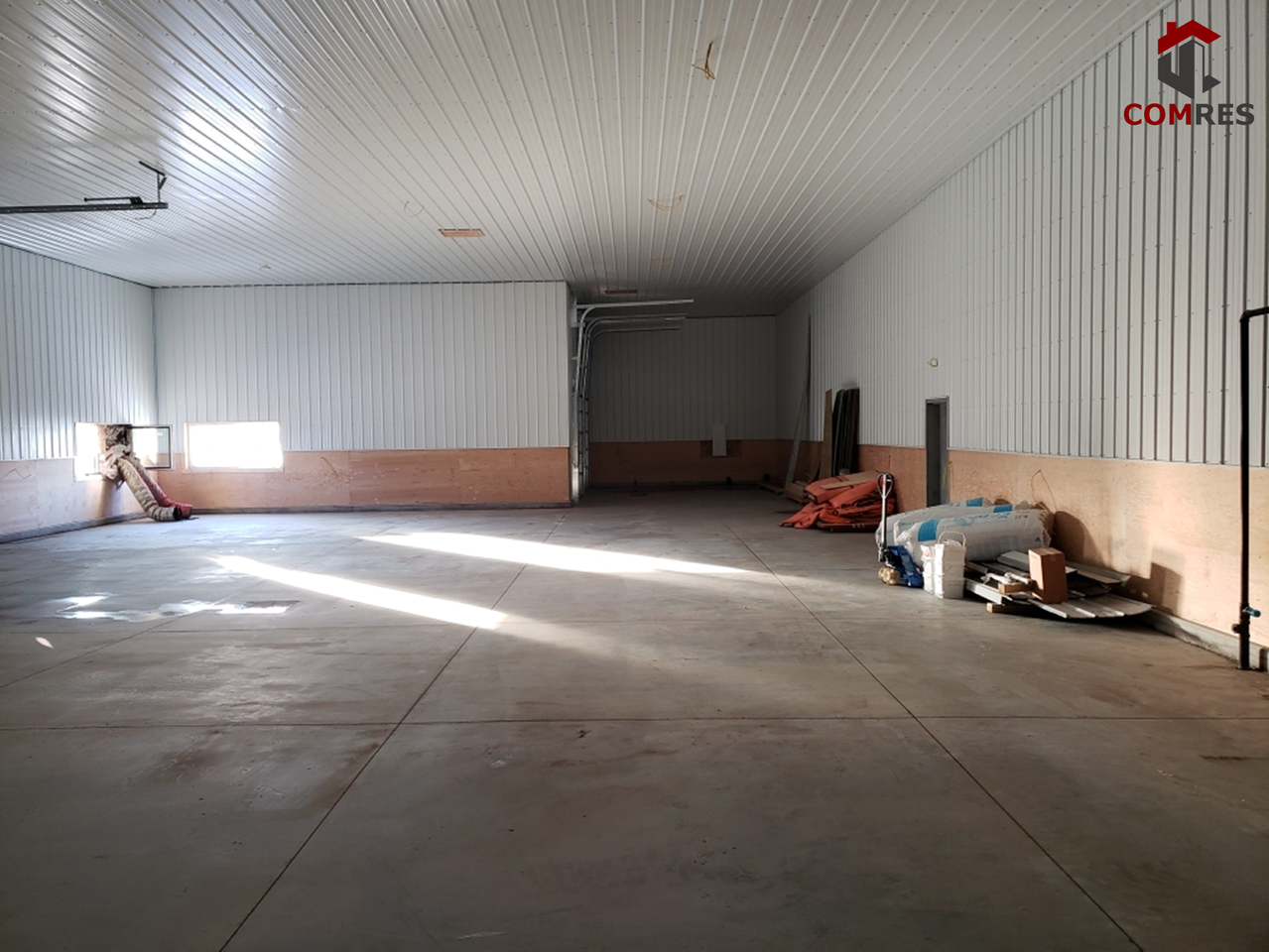 11 Dick Penner Way - Shop D - Photo 3 of 4