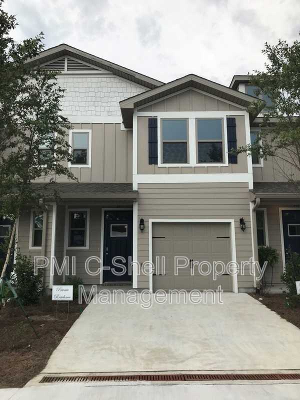 357 S E St - Photo 2 of 24