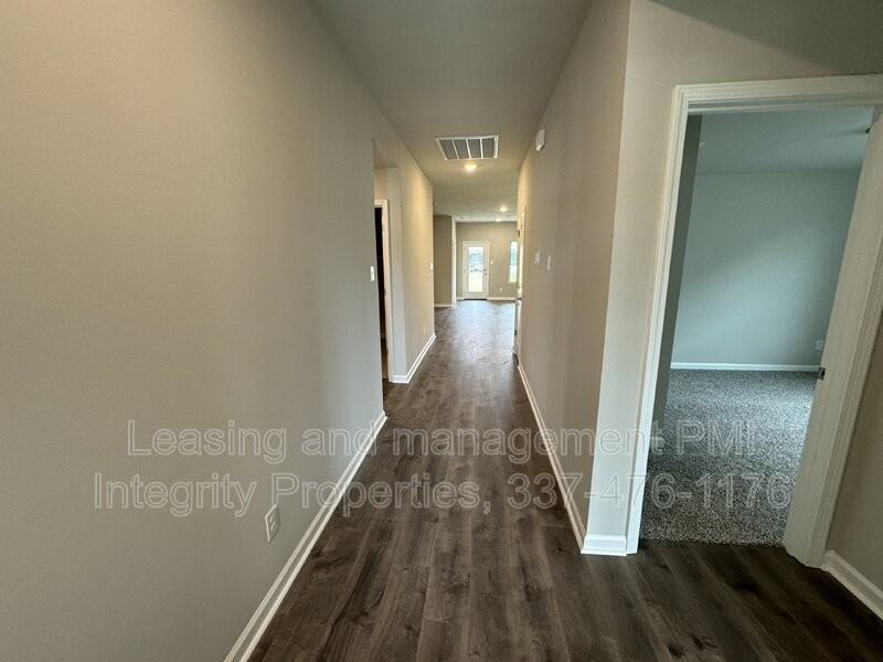 121 Romain Picard Dr - Photo 2 of 20