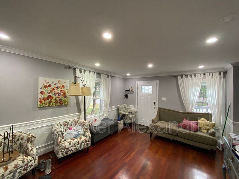 2237 Arlington Ter #2MASTER - Photo 3 of 8