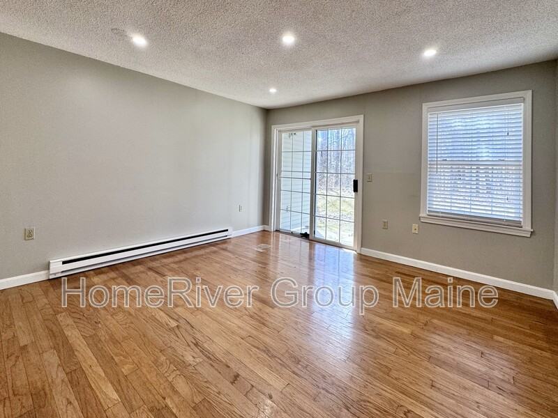 43 Somerset Bldg C - Photo 2 of 25