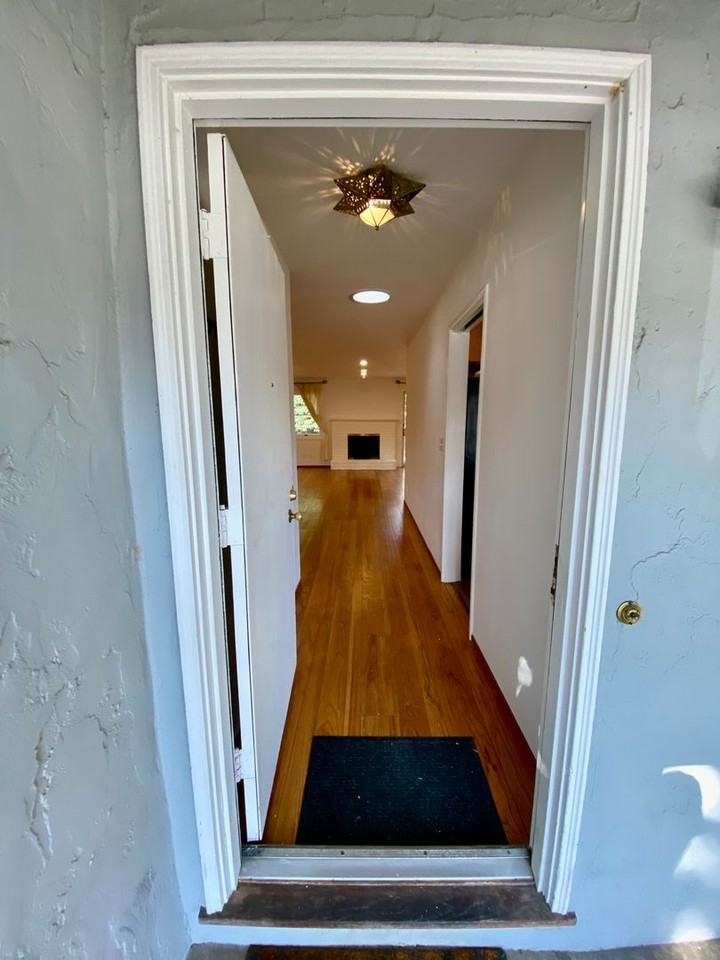 1052 Clark Ave - Photo 3 of 32