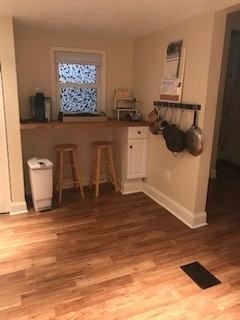 421 Sweetbriar St - Photo 3 of 16