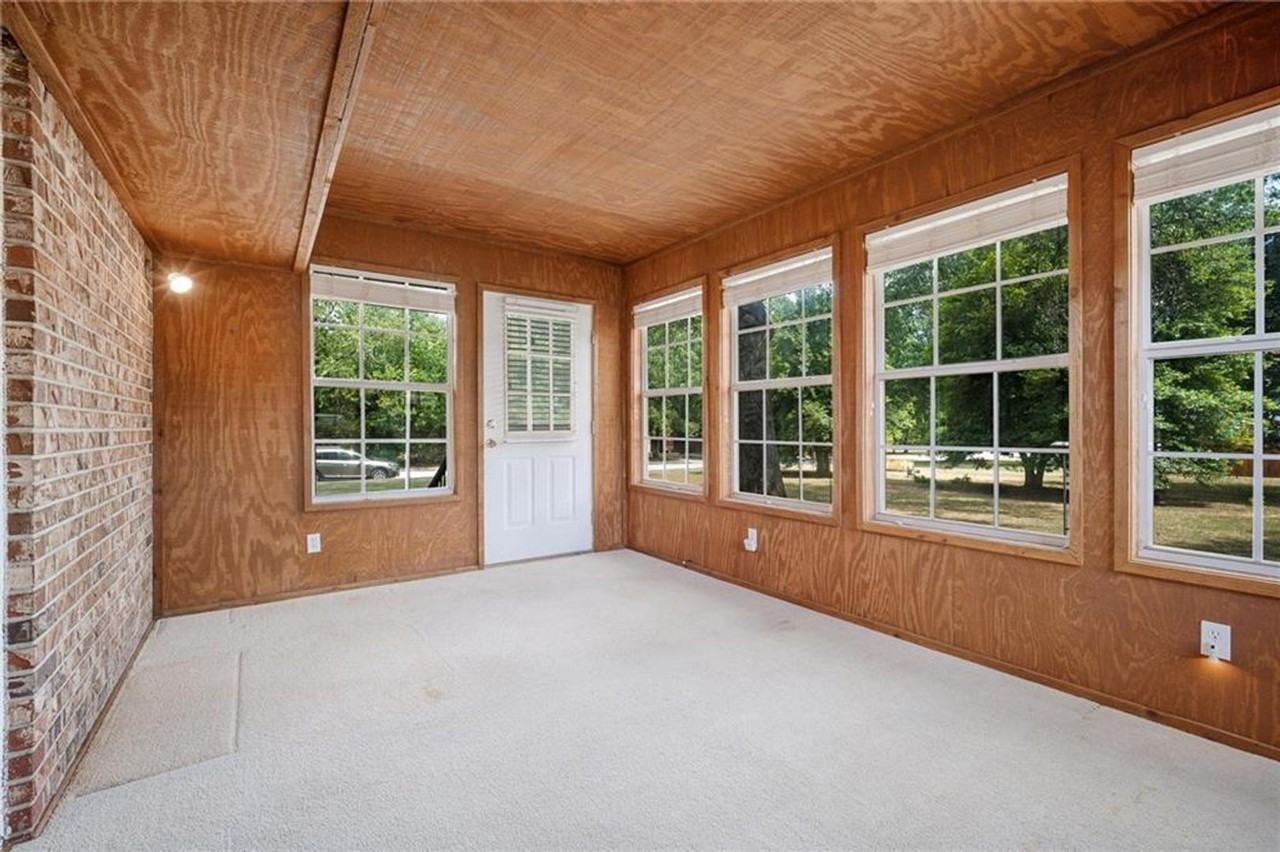 1549 E Stubblefield Rd - Photo 2 of 30