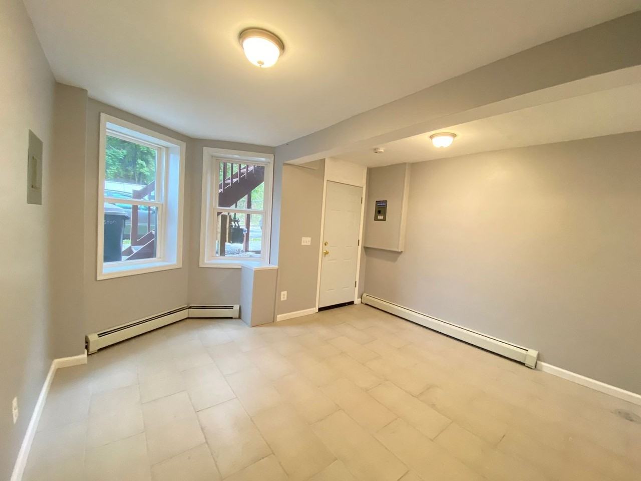 70 Johnston St - Photo 3 of 10