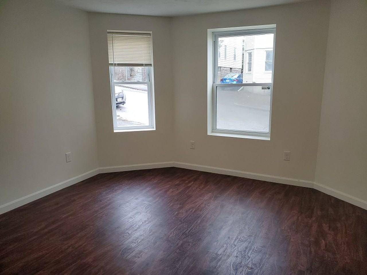 4 Cohasset Street - Photo 2 of 9