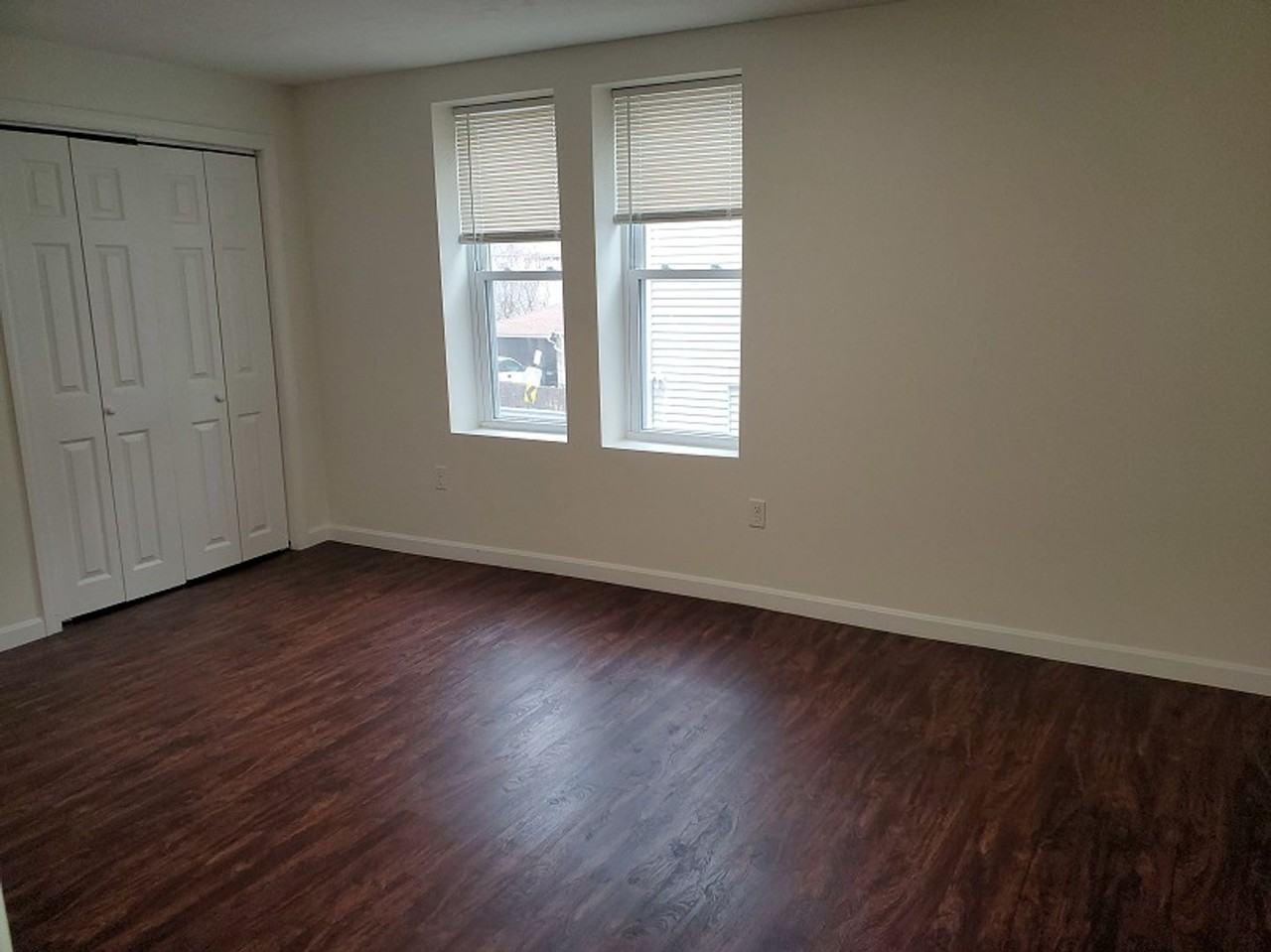 4 Cohasset Street - Photo 3 of 9