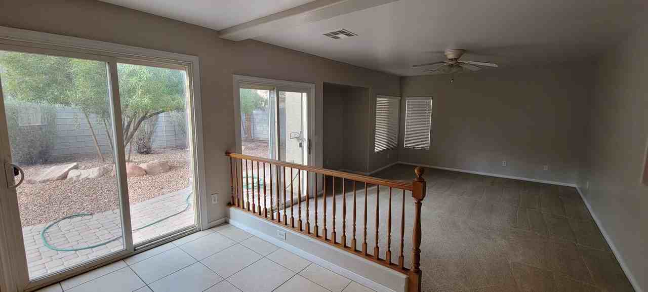 10585 Medicine Bow St - Photo 5 of 23