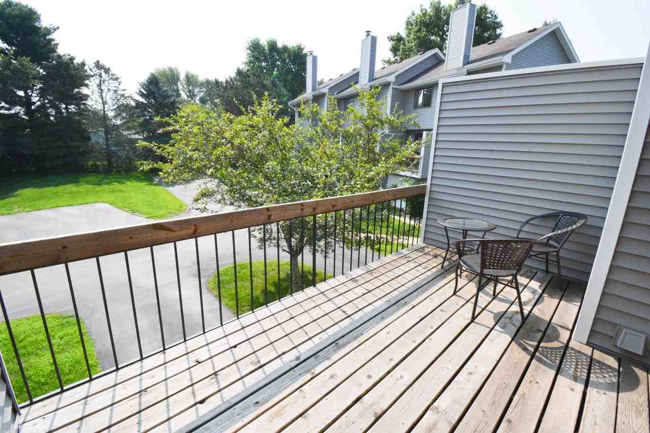 10 Elton Ridge Ct Nw - Photo 3 of 15