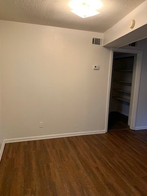 2305 Diana Dr - Photo 2 of 7