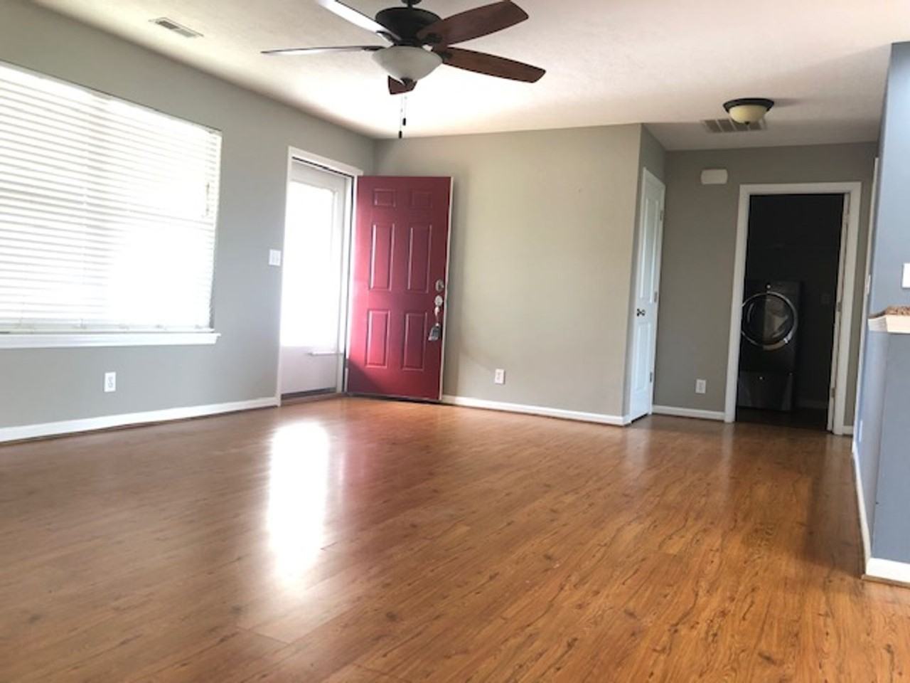 3839 Amethyst Ct - Photo 4 of 22