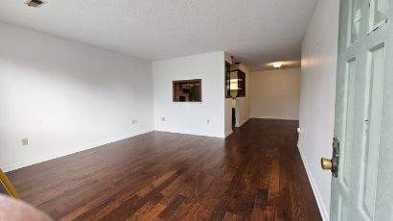1426 Montvale Station Rd - Photo 3 of 8