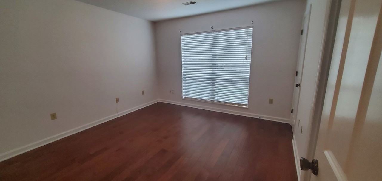 1426 Montvale Station Rd - Photo 5 of 8
